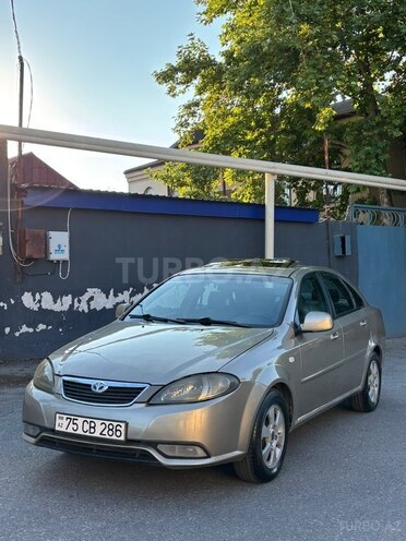 Daewoo Gentra-1