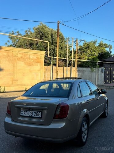 Daewoo Gentra-4