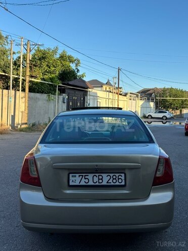 Daewoo Gentra-5