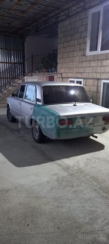 LADA (VAZ) 21011-2