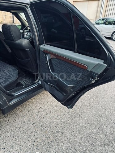 Mercedes C 220-13