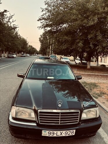 Mercedes C 220-9