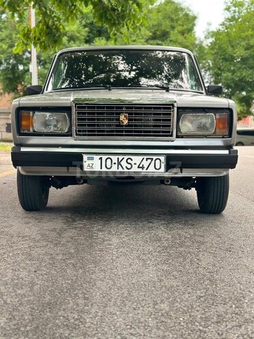 LADA (VAZ) 2107-1