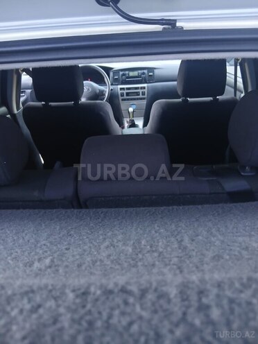 Toyota Corolla-10