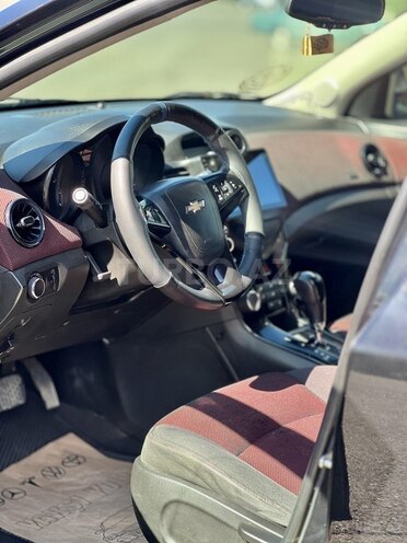 Chevrolet Cruze-4
