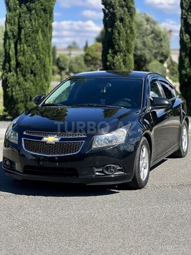 Chevrolet Cruze-1