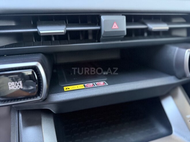 Toyota RAV4-13
