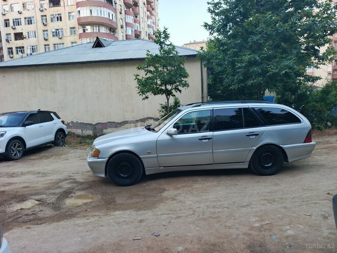Mercedes C 240-4