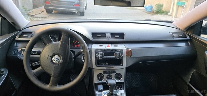 Volkswagen Passat-3