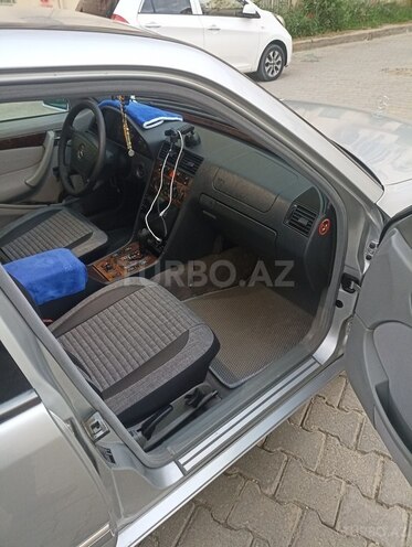 Mercedes C 220-7