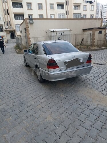 Mercedes C 220-4