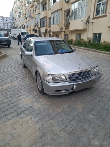 Mercedes C 220-3