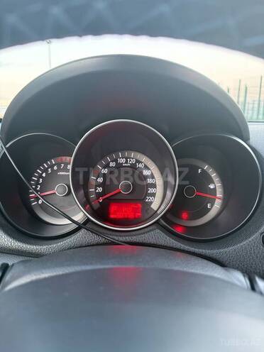 Kia Cerato-7