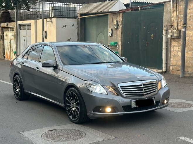 Mercedes E 220-6