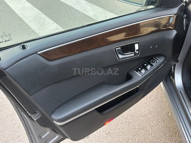 Mercedes E 220-15