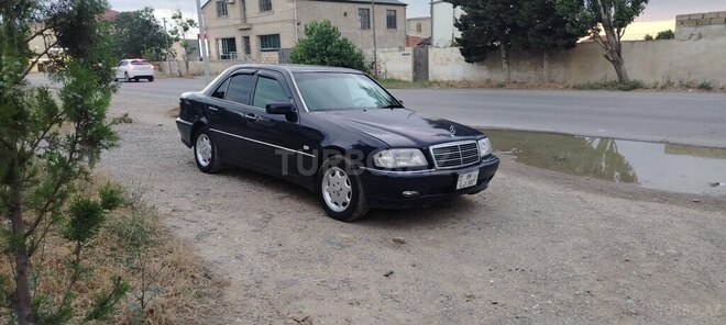 Mercedes C 220-10