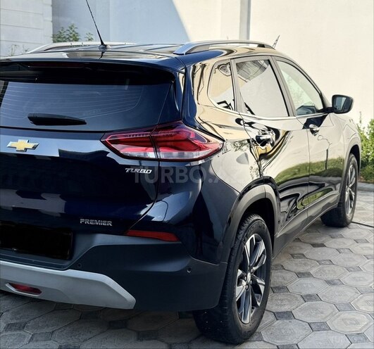 Chevrolet Tracker-3