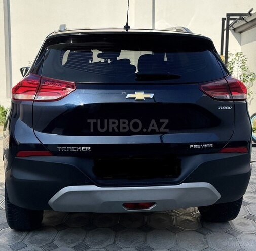 Chevrolet Tracker-2