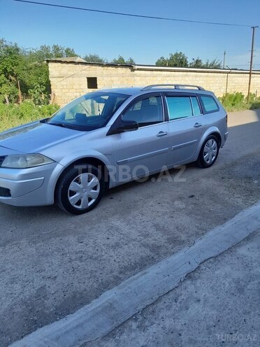 Renault Megane-2