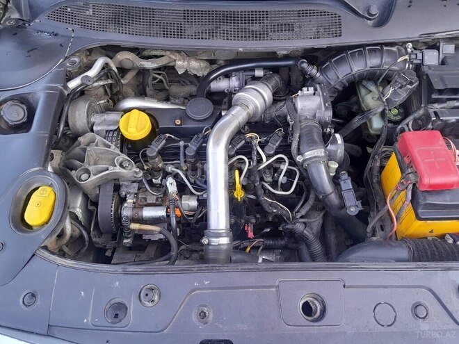 Renault Megane-12