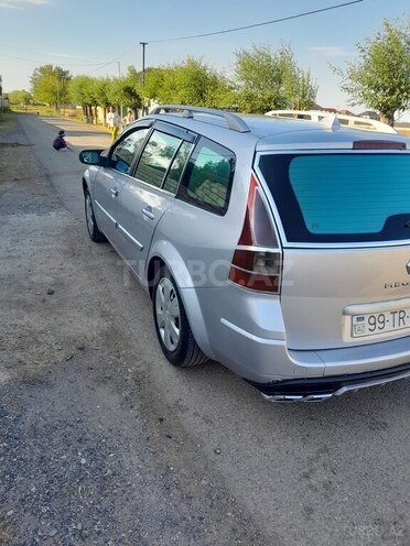 Renault Megane-8