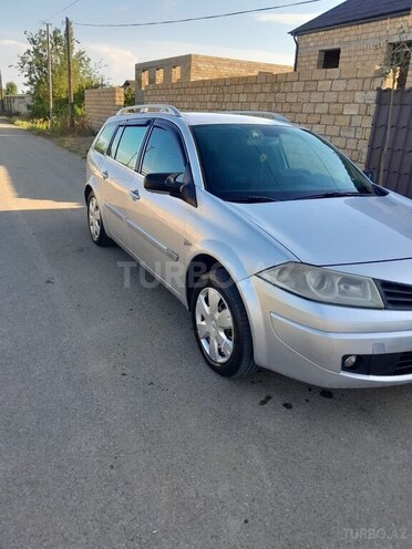 Renault Megane-7