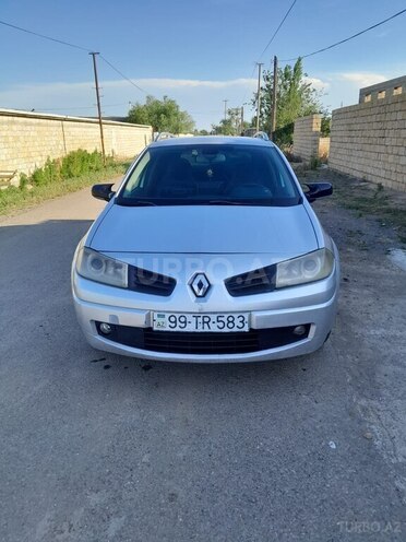Renault Megane-6
