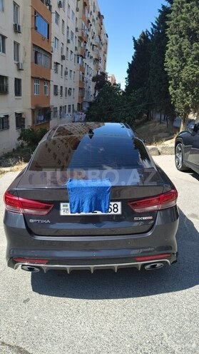 Kia Optima-2