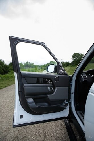 Land Rover Range Rover-13
