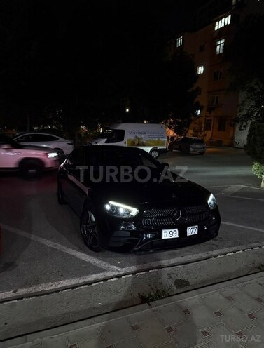 Mercedes E 300 de-2