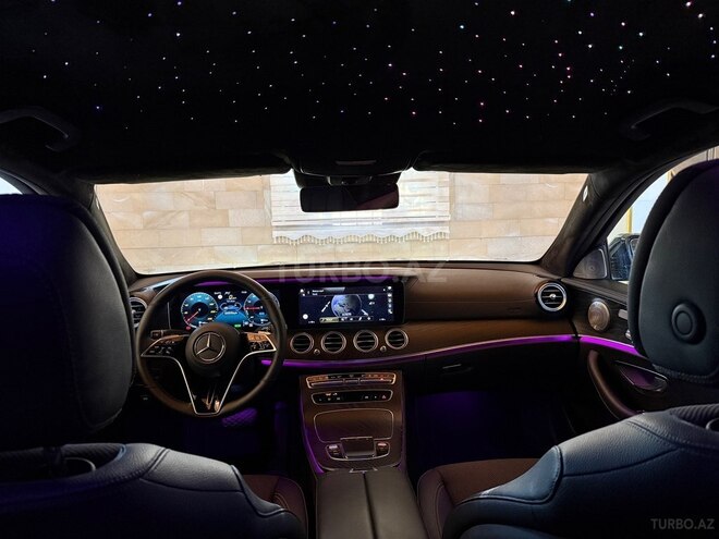 Mercedes E 300 de-5