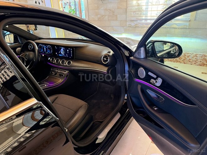 Mercedes E 300 de-10