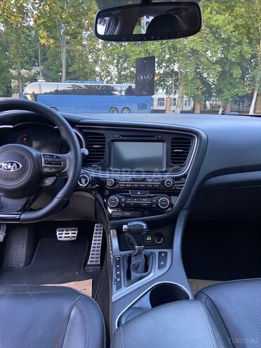 Kia Optima-11