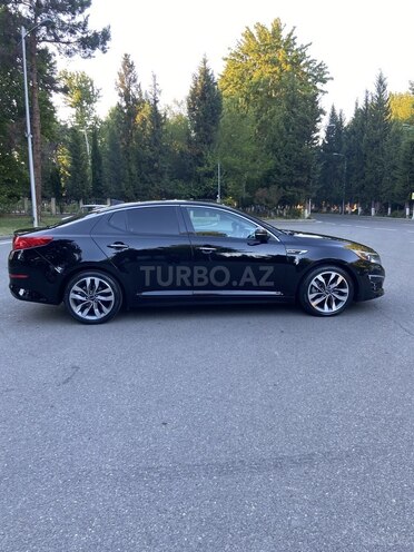 Kia Optima-3