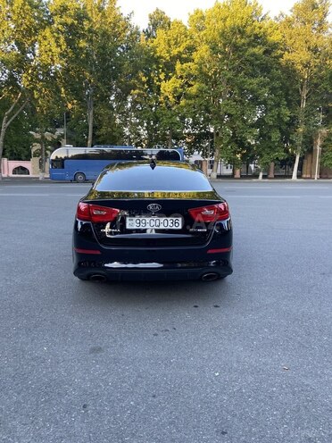 Kia Optima-4