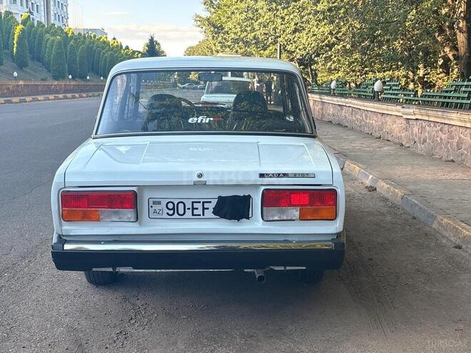 LADA (VAZ) 2107-2