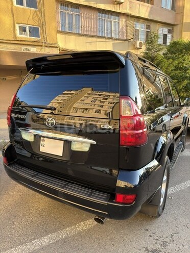 Toyota Land Cruiser Prado-8