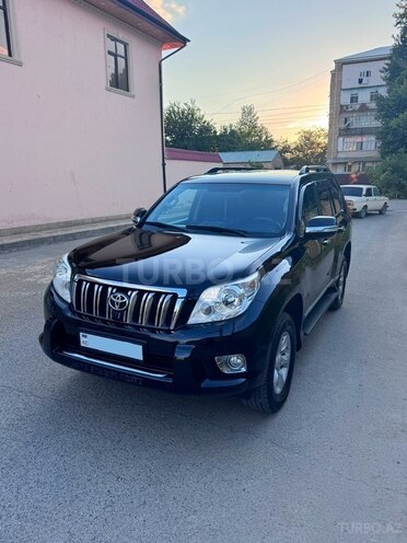 Toyota Land Cruiser Prado-2