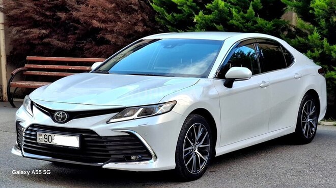 Toyota Camry-4