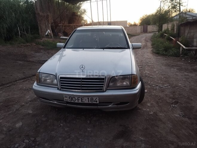 Mercedes C 180-1