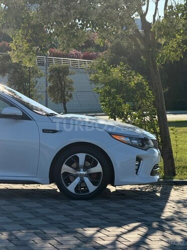 Kia Optima-17