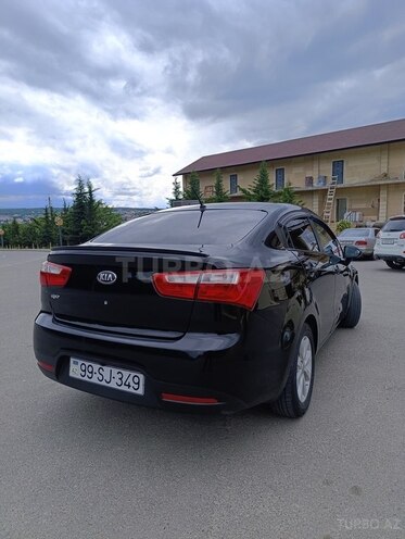 Kia Rio-8