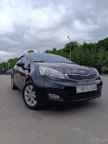 Kia Rio-10