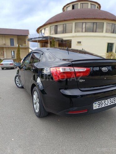 Kia Rio-3