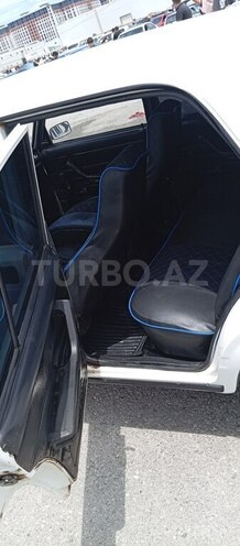 LADA (VAZ) 2107-8