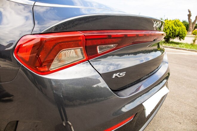 Kia K5-11