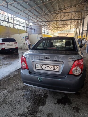 Chevrolet Aveo-6