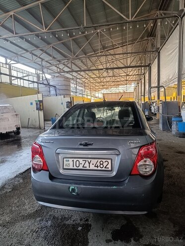 Chevrolet Aveo-4