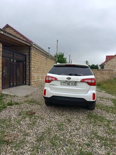 Kia Sorento-5