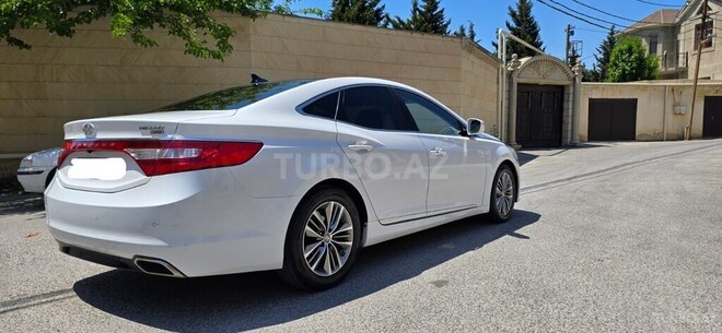 Hyundai Grandeur-7